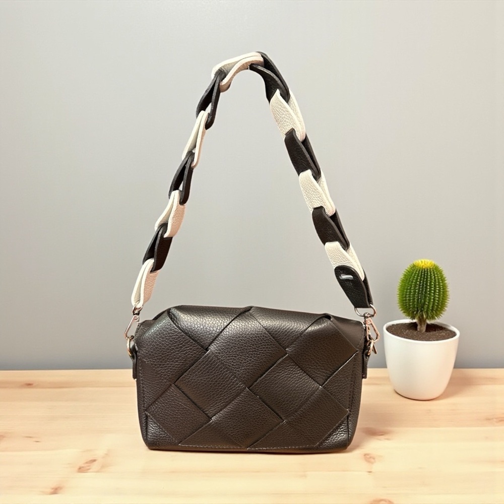 NWOT Genuine Italian leather Elegant Black and White Woven Shoulder Bag